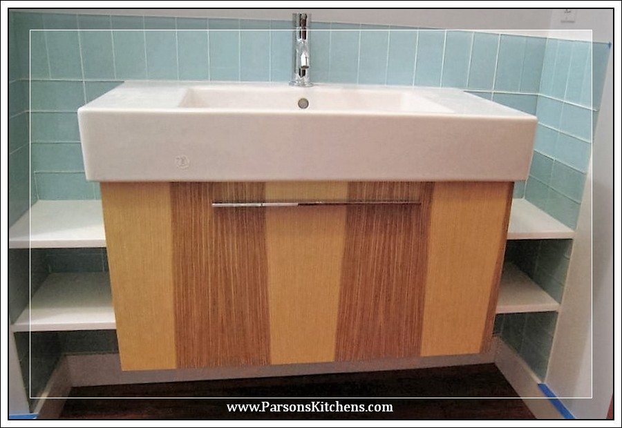 custom-bathroom-cabinetry-built-by-parsons-kitchens-professional-cabinetmakers-photo-003-web