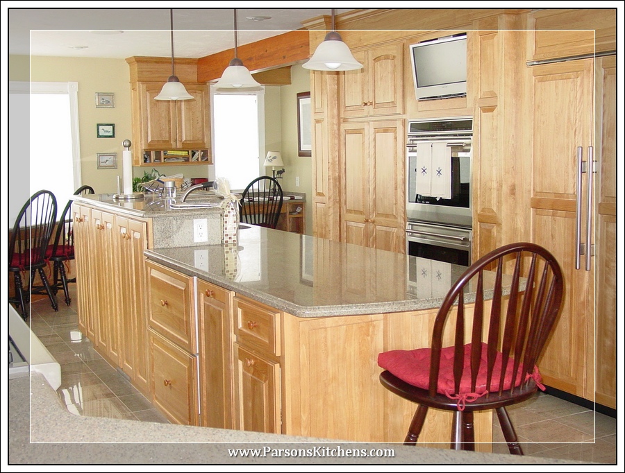 custom-kitchen-cabinets-built-by-parsons-kitchens-professional-cabinetmakers-photo-033-web