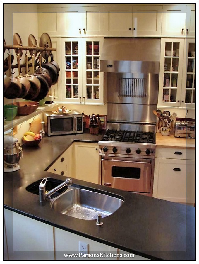 custom-kitchen-cabinets-built-by-parsons-kitchens-professional-cabinetmakers-photo-009-web