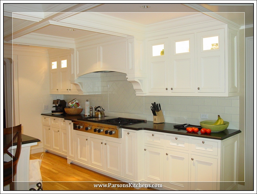 custom-kitchen-cabinets-built-by-parsons-kitchens-professional-cabinetmakers-photo-045-web