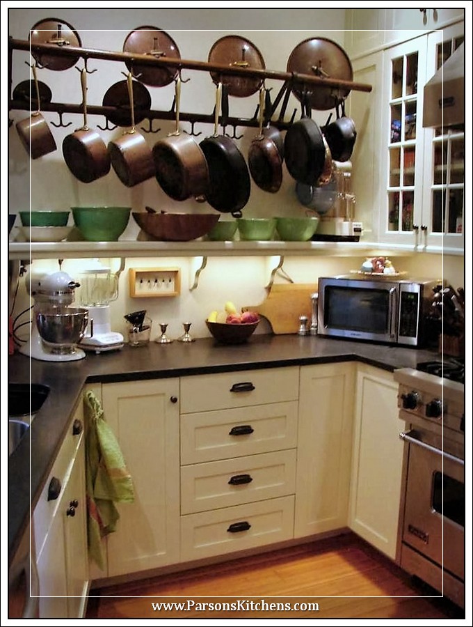 custom-kitchen-cabinets-built-by-parsons-kitchens-professional-cabinetmakers-photo-014-web